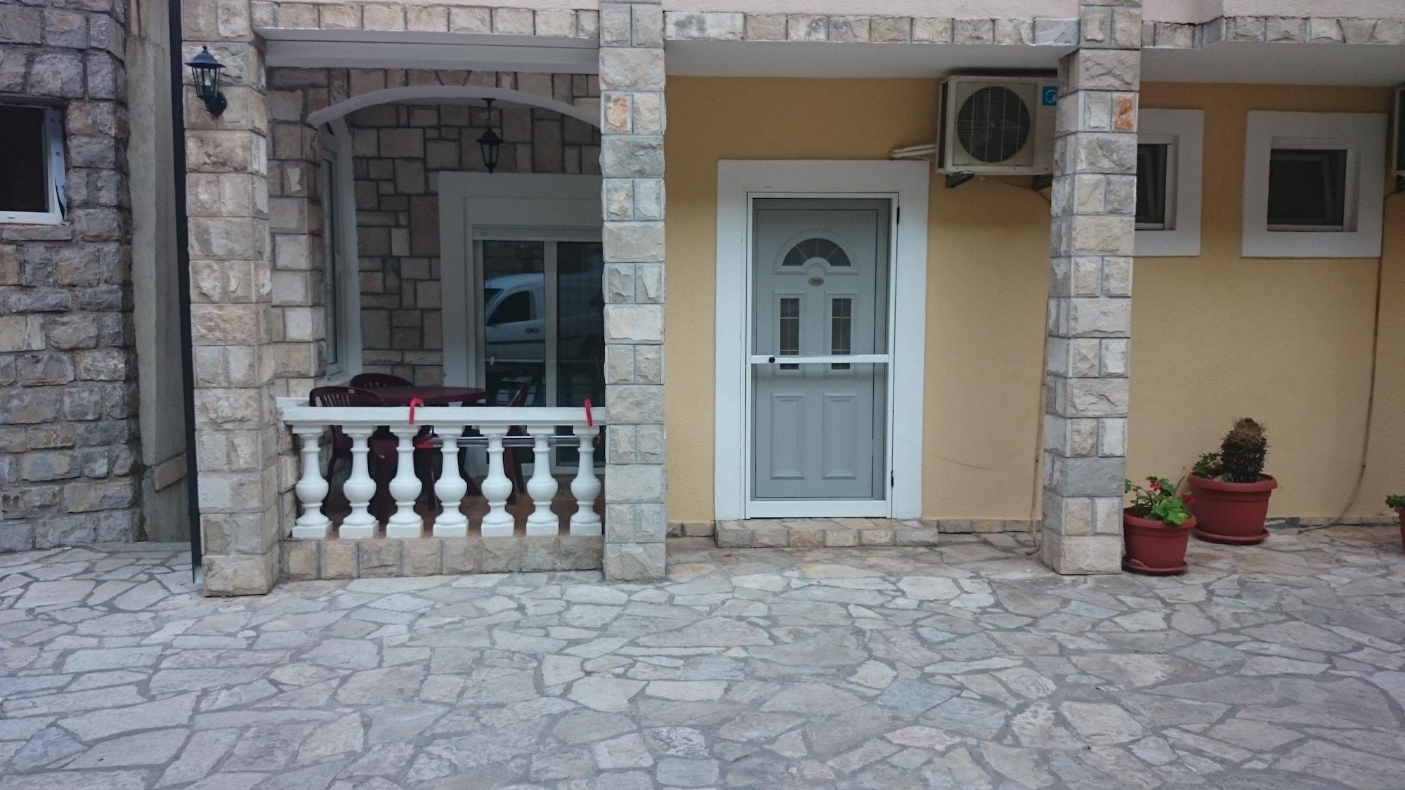 Castellamare Residence Petrovac 외부 사진
